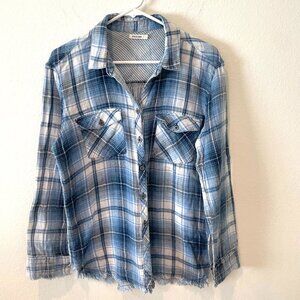 Sneak Peak Women's Button Down Plaid Shirt Front Pockets. Blue/White.  Size: L